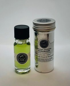 Organic Geranium Bourbon Essential Oil (Pelargonium graveolens)