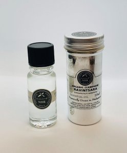 Organic Ravintsara Essential Oil (Cinnamomum camphor ct. cineol)