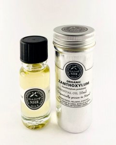 Organic Zanthoxylum Essential Oil (Zanthoxylum armatum)