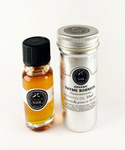 Organic Thyme Borneol Essential Oil (Thymus satureioides)